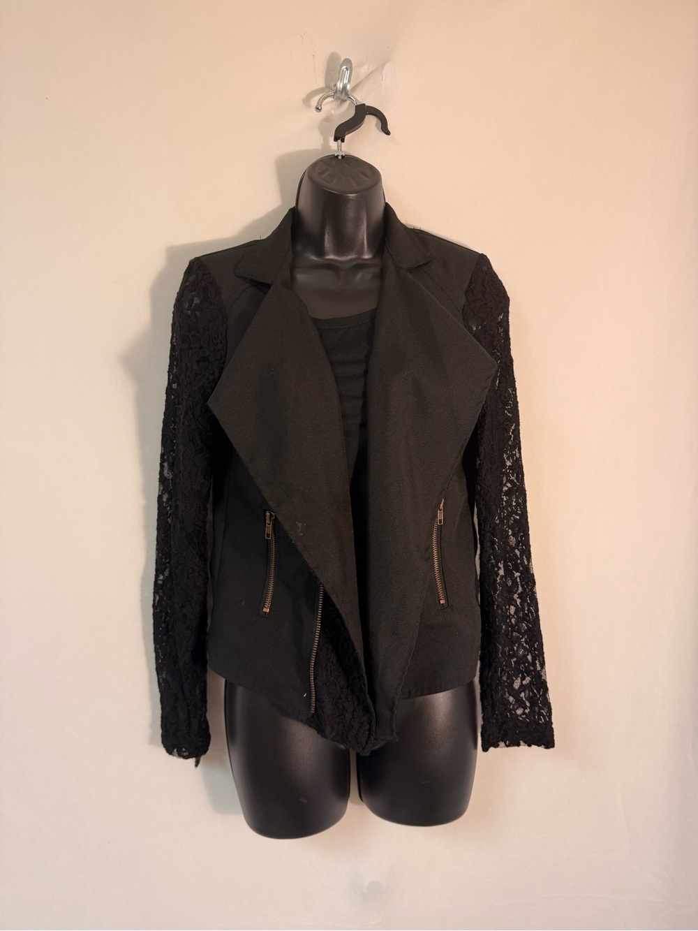 Snap Black Lace-Sleeve Open Front Blazer